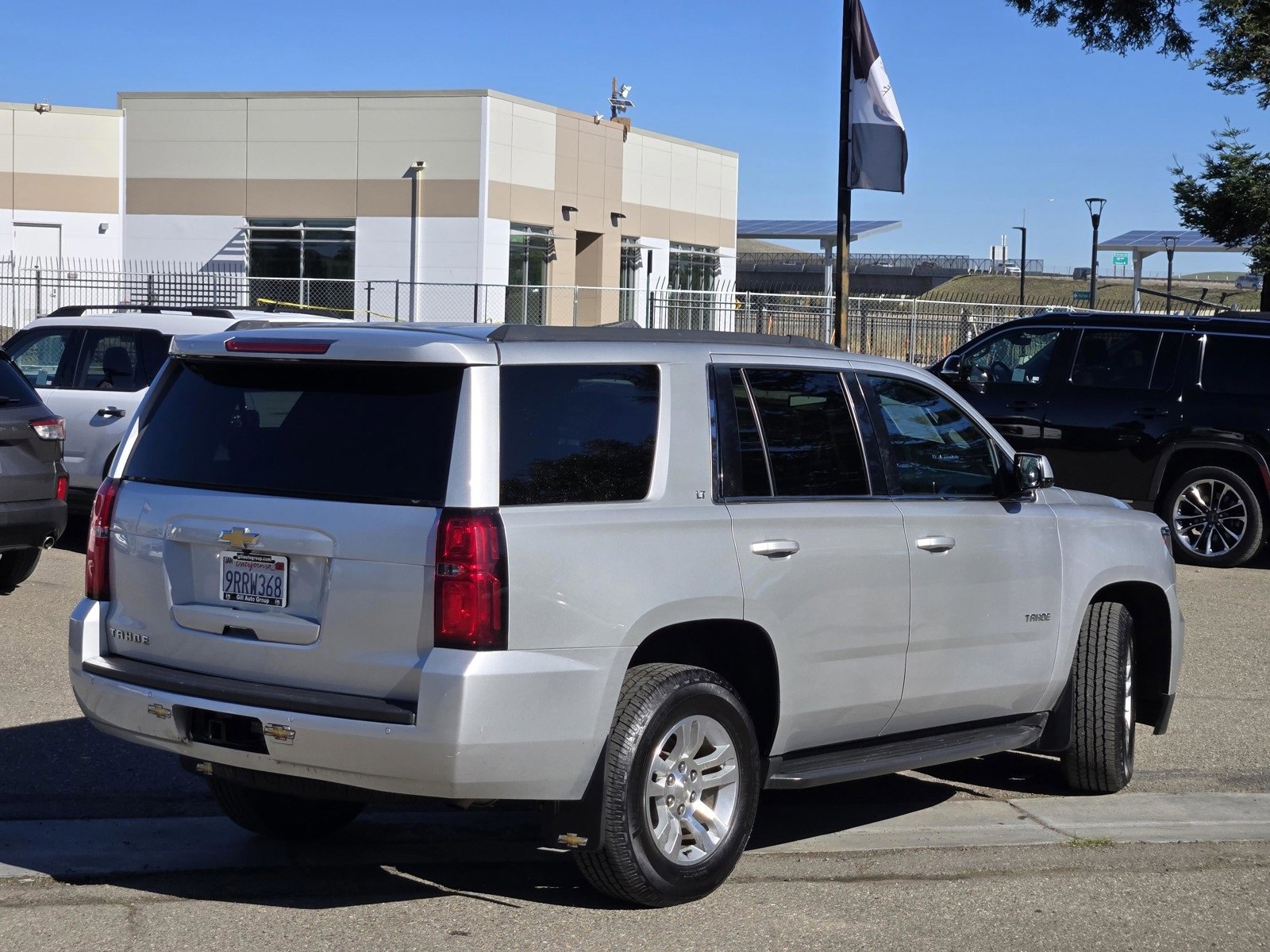 Used 2020 Chevrolet Tahoe LT image 3