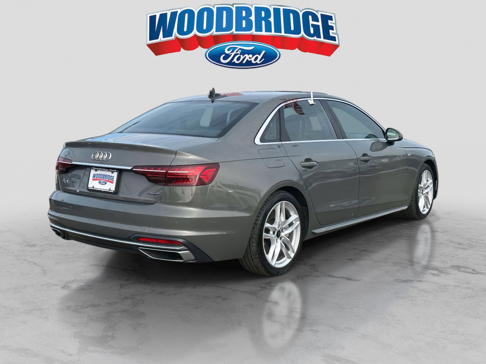 Used 2024 Audi A4 2.0T Premium Plus image 4
