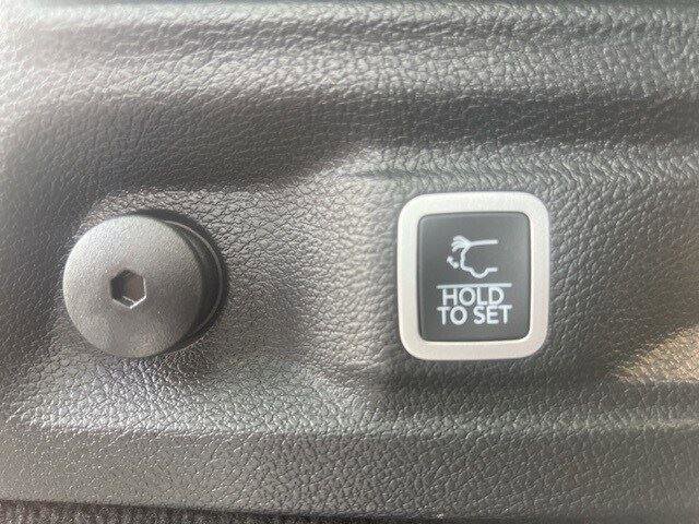 Used 2023 Jeep Grand Cherokee L Summit image 21