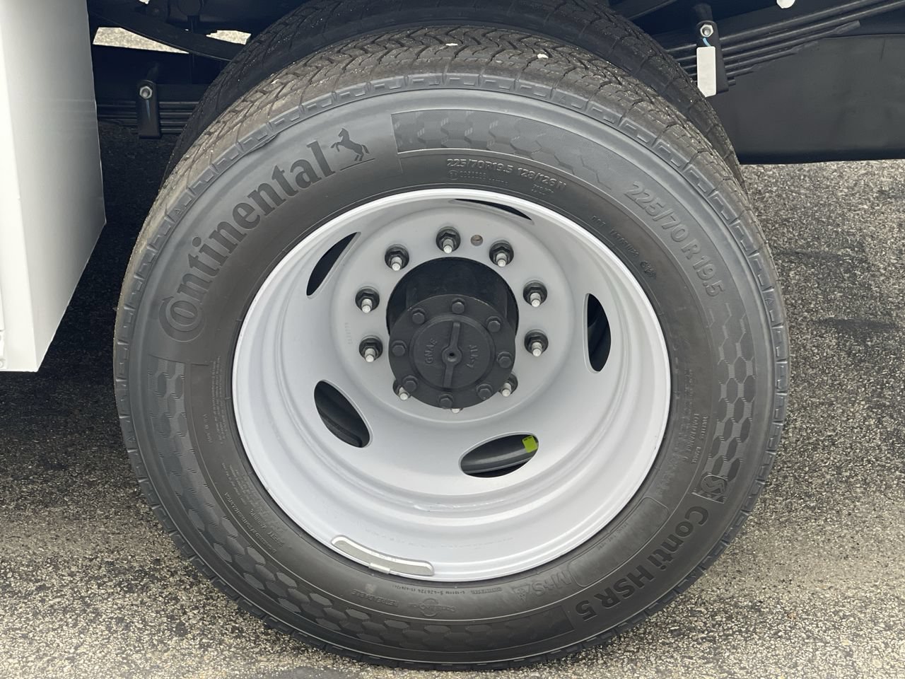 New 2026 Ford F550 2WD Crew Cab Super Duty image 11