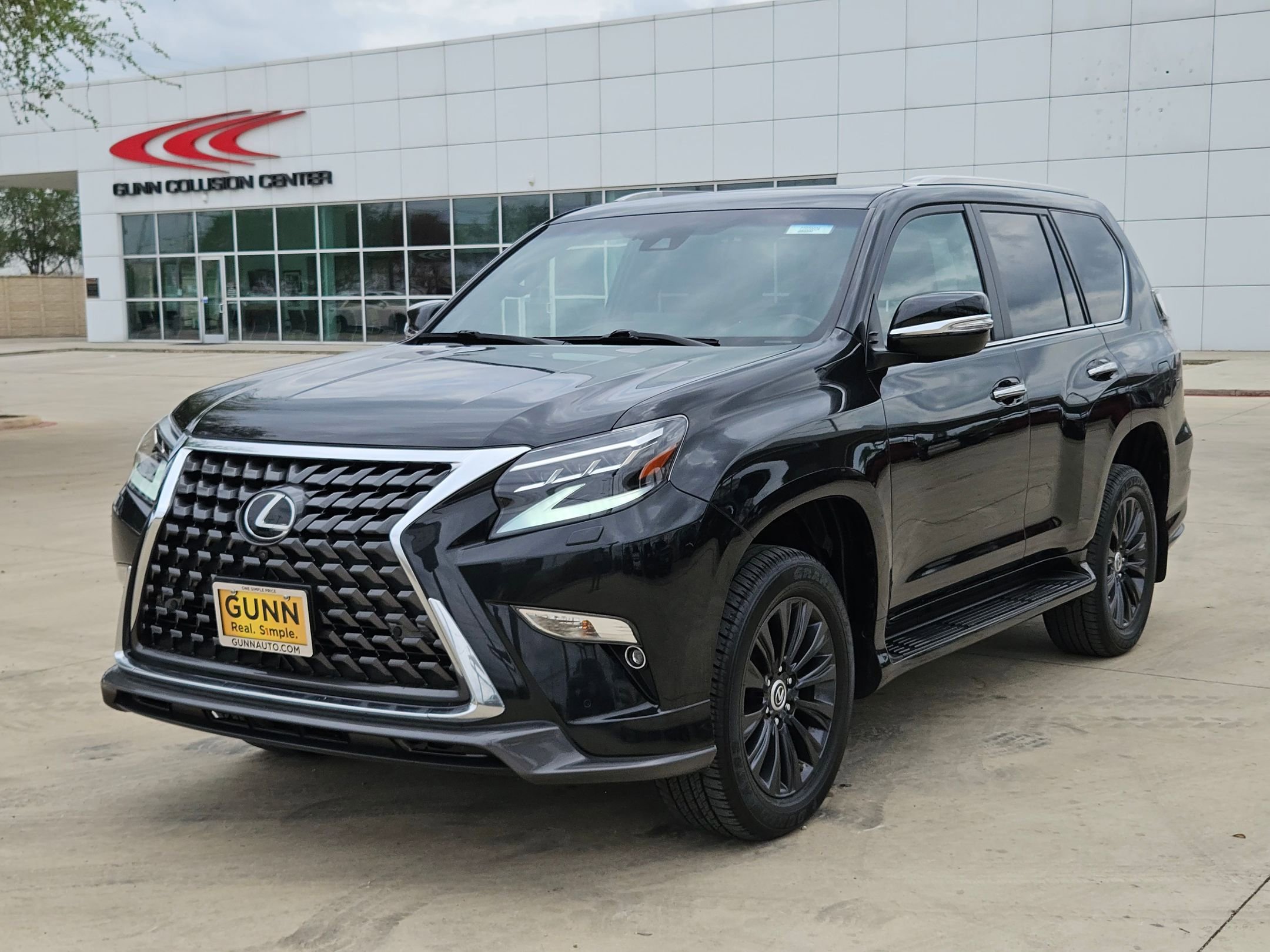 Used 2023 Lexus GX 460 Luxury w/ Sport Design Package image 7