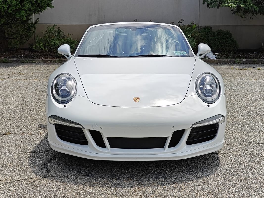 Used 2015 Porsche 911 Carrera S RWD image 8