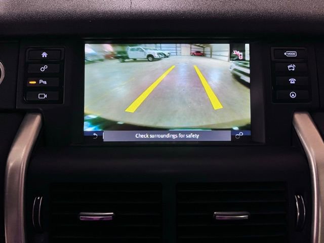 Used 2019 Land Rover Discovery Sport SE AWD/4WD image 17