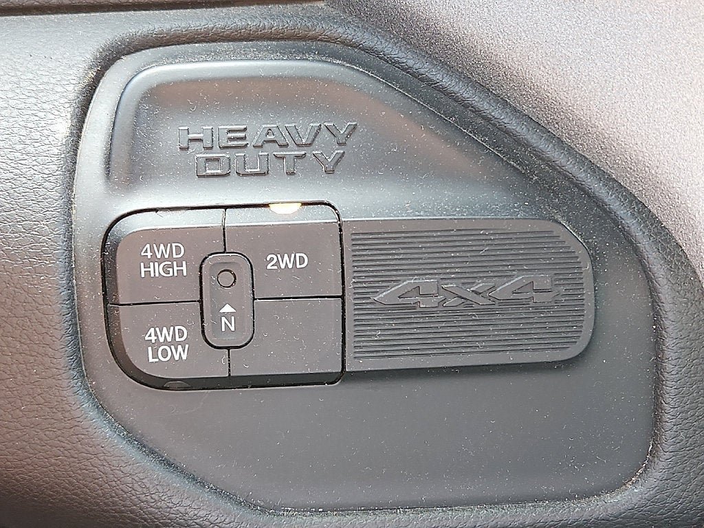 Used 2024 RAM 5500 Tradesman w/ Chrome Appearance Group AWD/4WD image 27