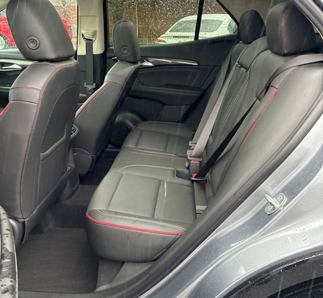 Used 2022 Buick Envision Essence w/ Sport Touring Package image 8