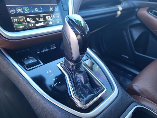 Used 2025 Subaru Outback Touring XT image 18