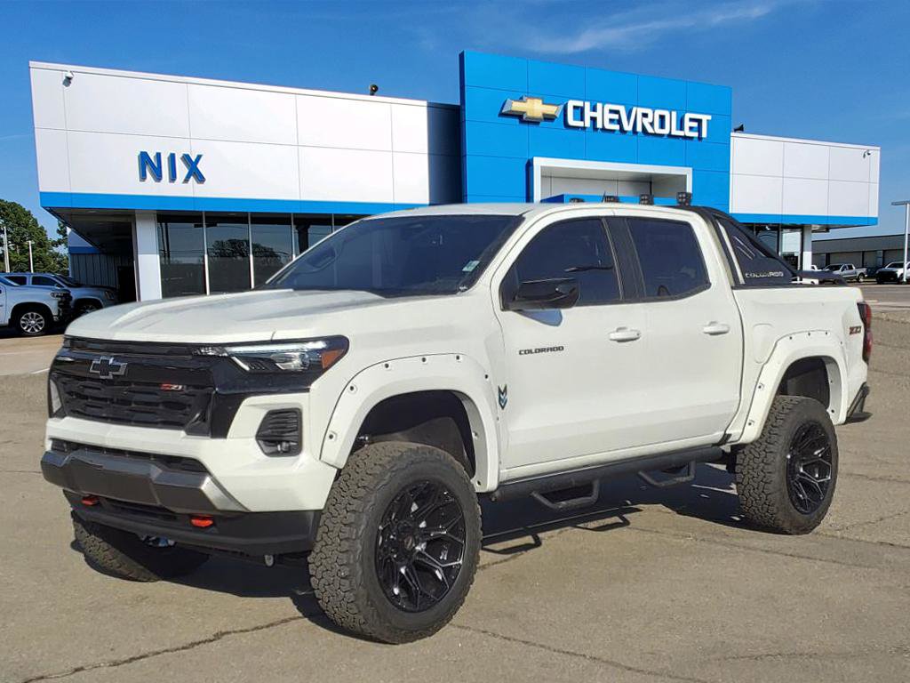 New 2024 Chevrolet Colorado Z71 w/ Z71 Convenience Package 2