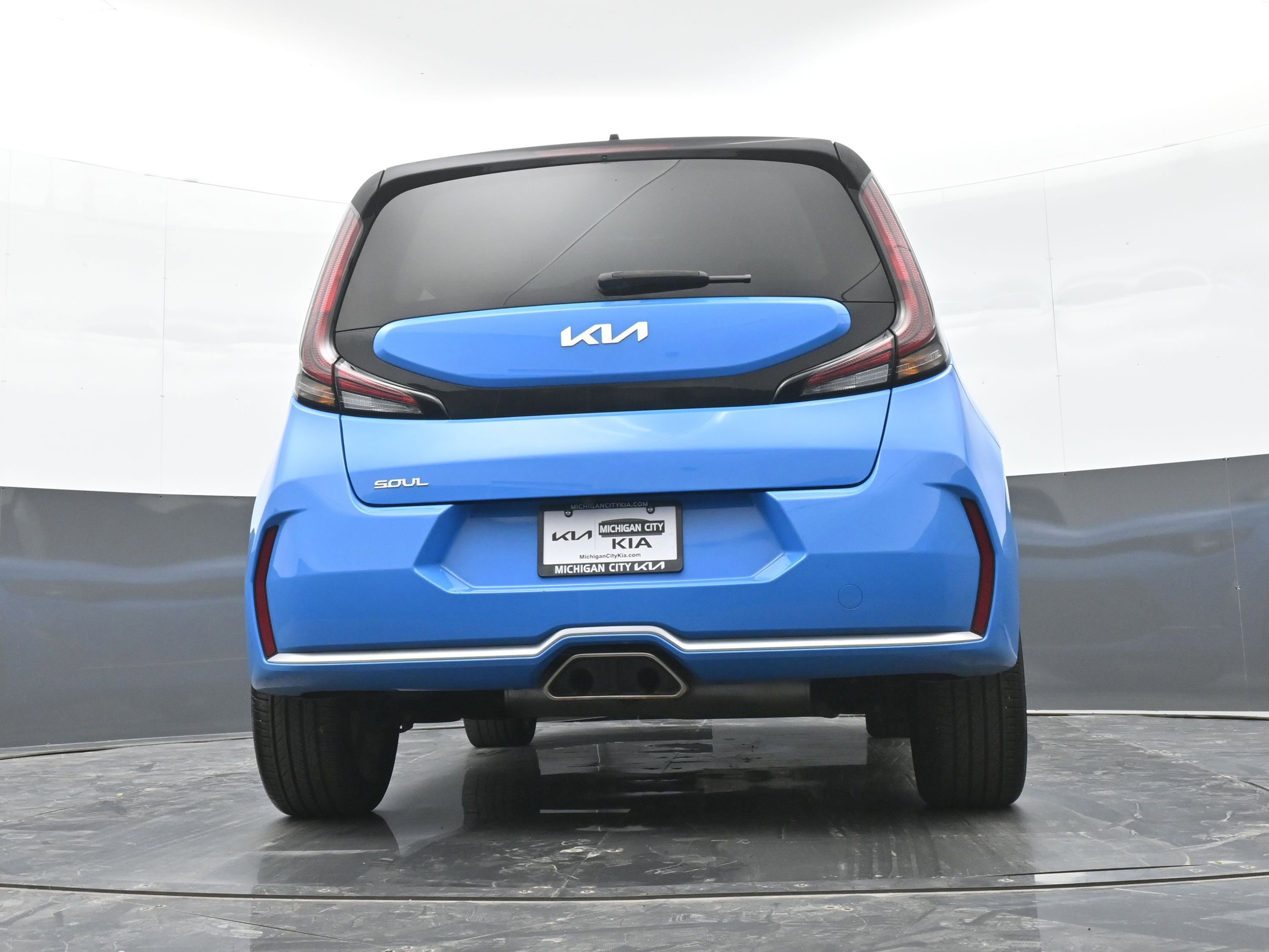 Used 2024 Kia Soul GT-Line FWD image 38