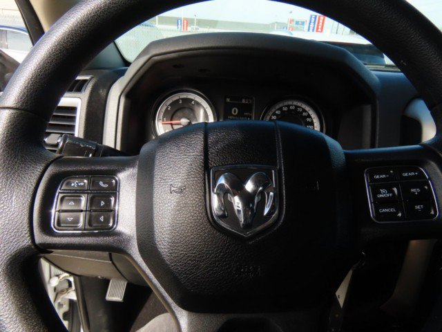 Used 2015 RAM 1500 Classic SLT image 25