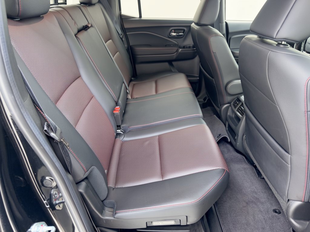 Used 2023 Honda Ridgeline Black Edition image 29