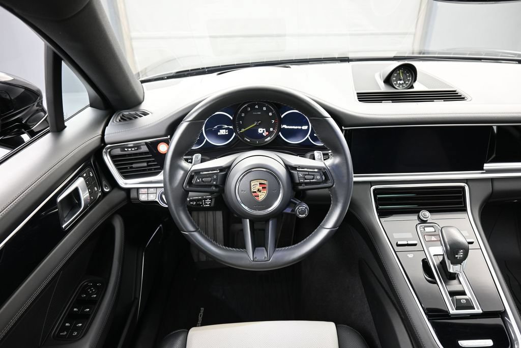 Certified 2023 Porsche Panamera 4S AWD/4WD image 18