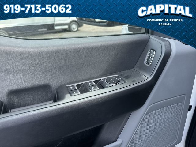 New 2025 Ford F550 4x4 Crew Cab image 21