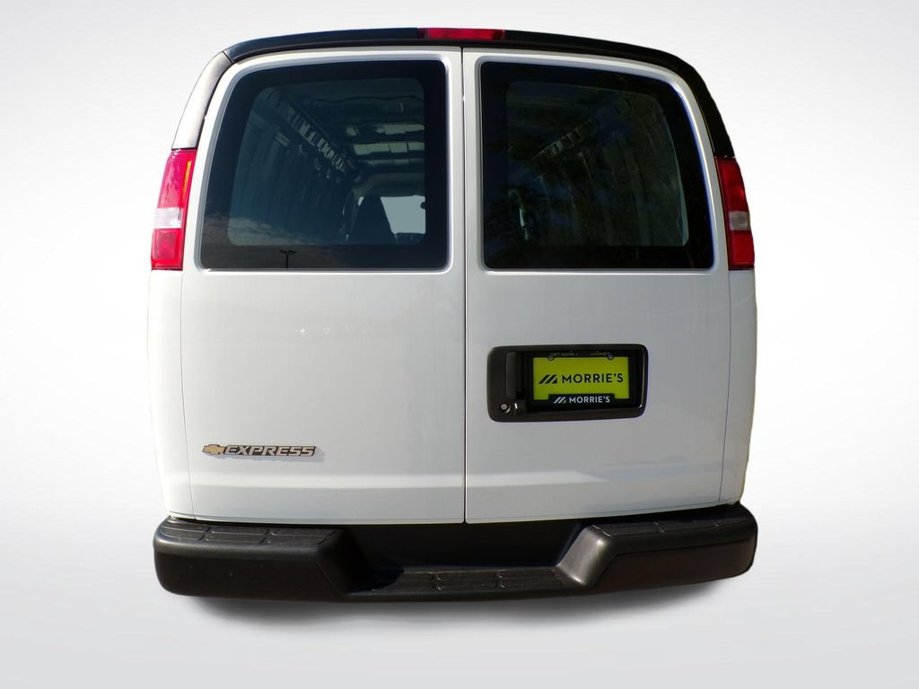 New 2026 Chevrolet Express 2500 Extended w/ Driver Convenience Package RWD image 5