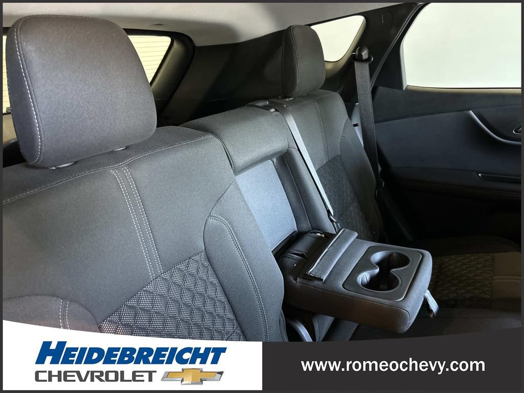 Certified 2020 Chevrolet Blazer L FWD image 32
