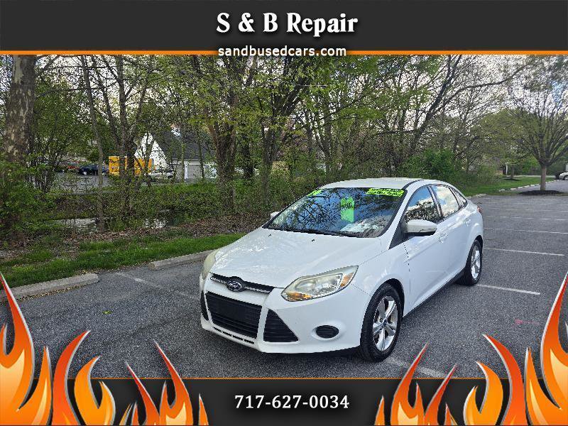Used 2014 Ford Focus SE w/ SE Winter Package