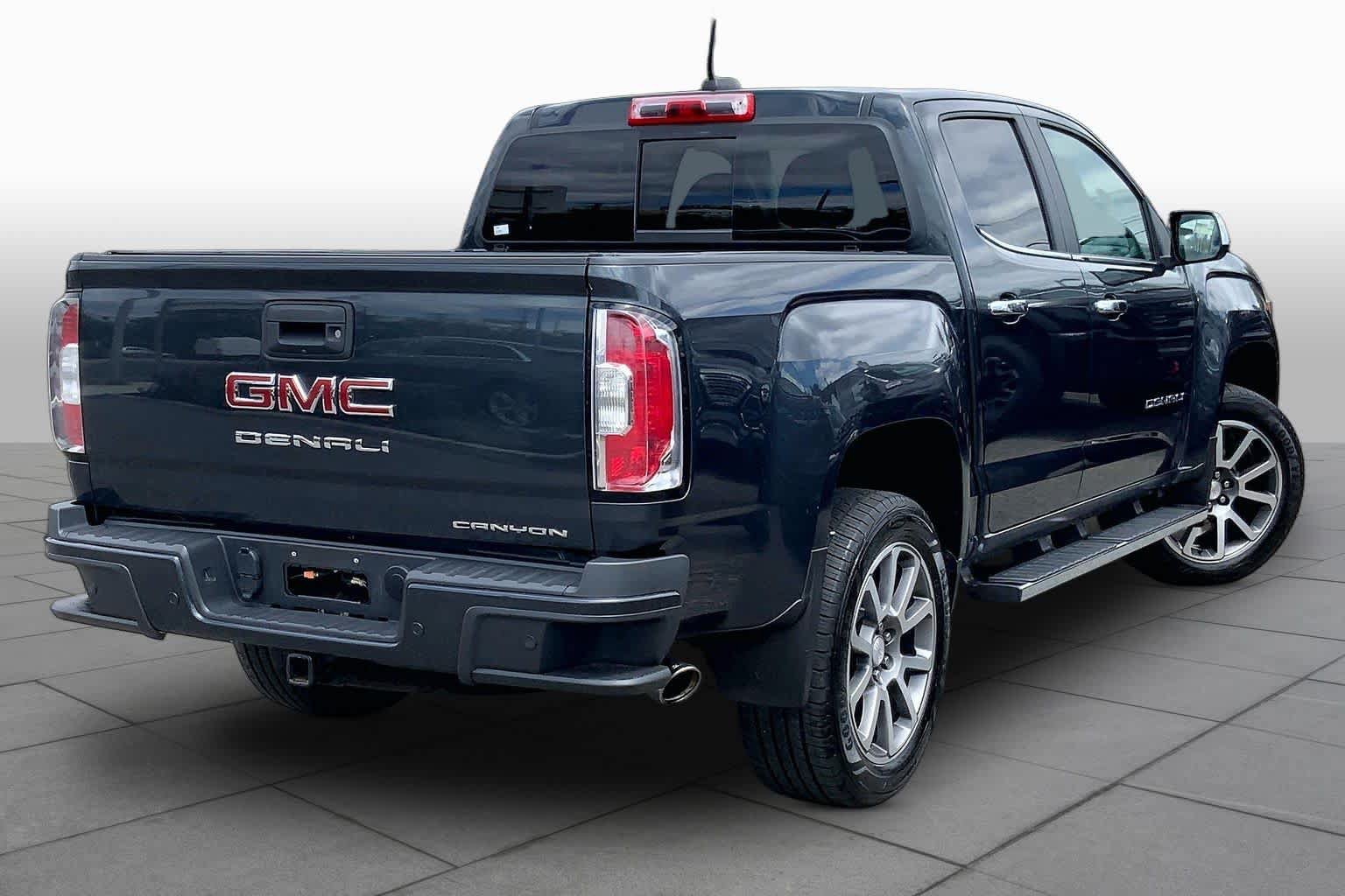 Used 2021 GMC Canyon Denali AWD/4WD image 13