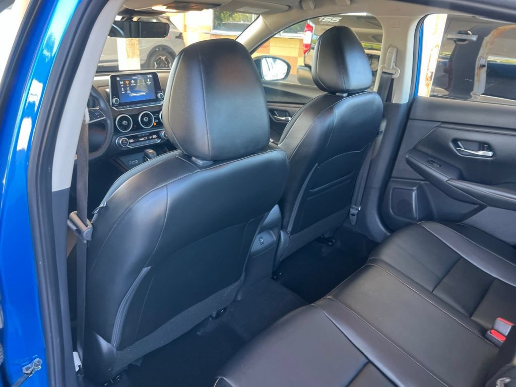 Certified 2023 Nissan Sentra SR w/ SR Premium Package FWD image 11