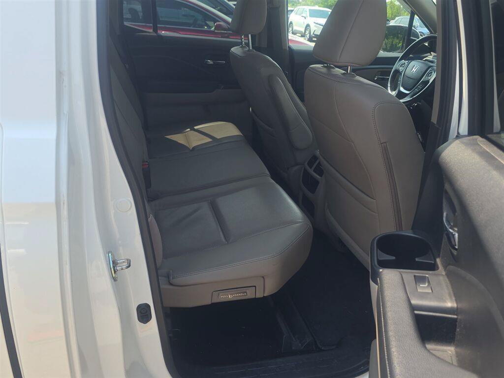 Used 2019 Honda Ridgeline RTL-T image 16