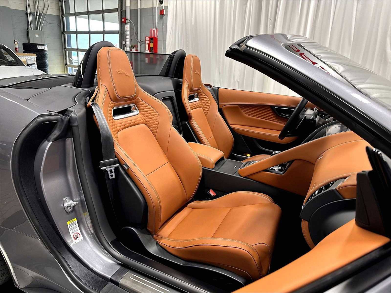 Used 2024 Jaguar F-TYPE Convertible AWD image 26