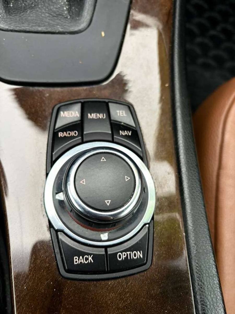 Used 2013 BMW 335i xDrive Coupe AWD/4WD image 16