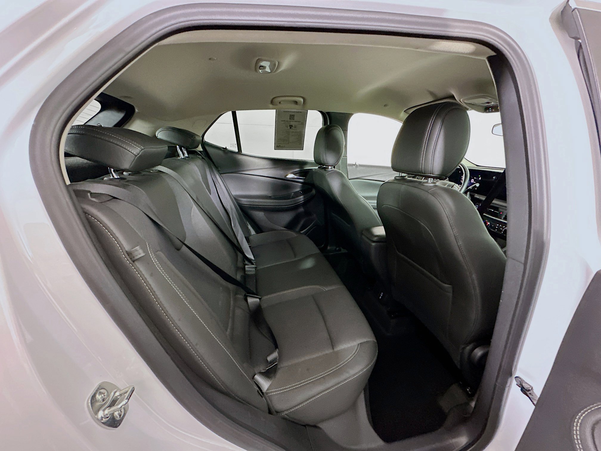 Used 2024 Buick Encore GX Preferred image 29