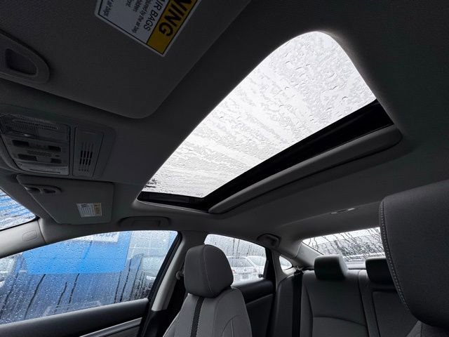 Used 2017 Honda Civic EX-T image 16