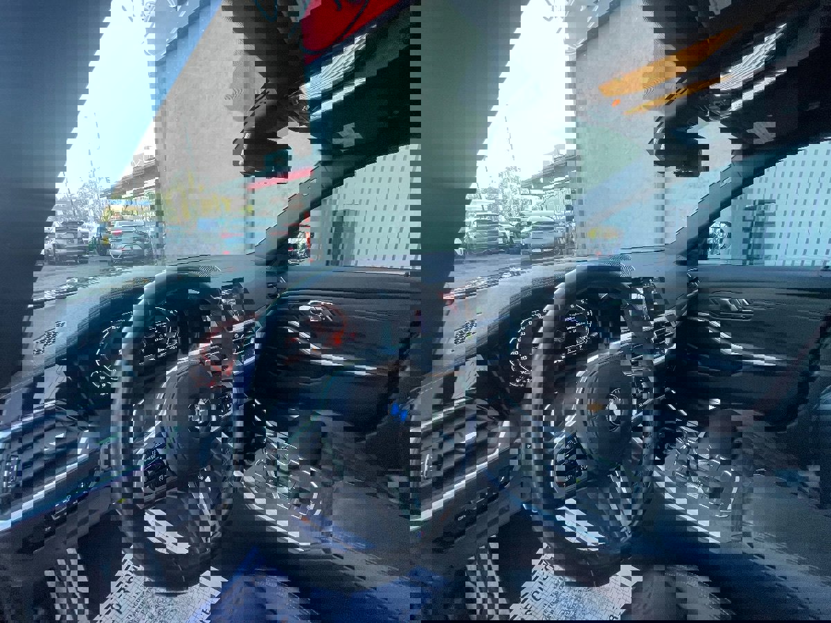 Used 2020 BMW M340i w/ Premium Package image 9