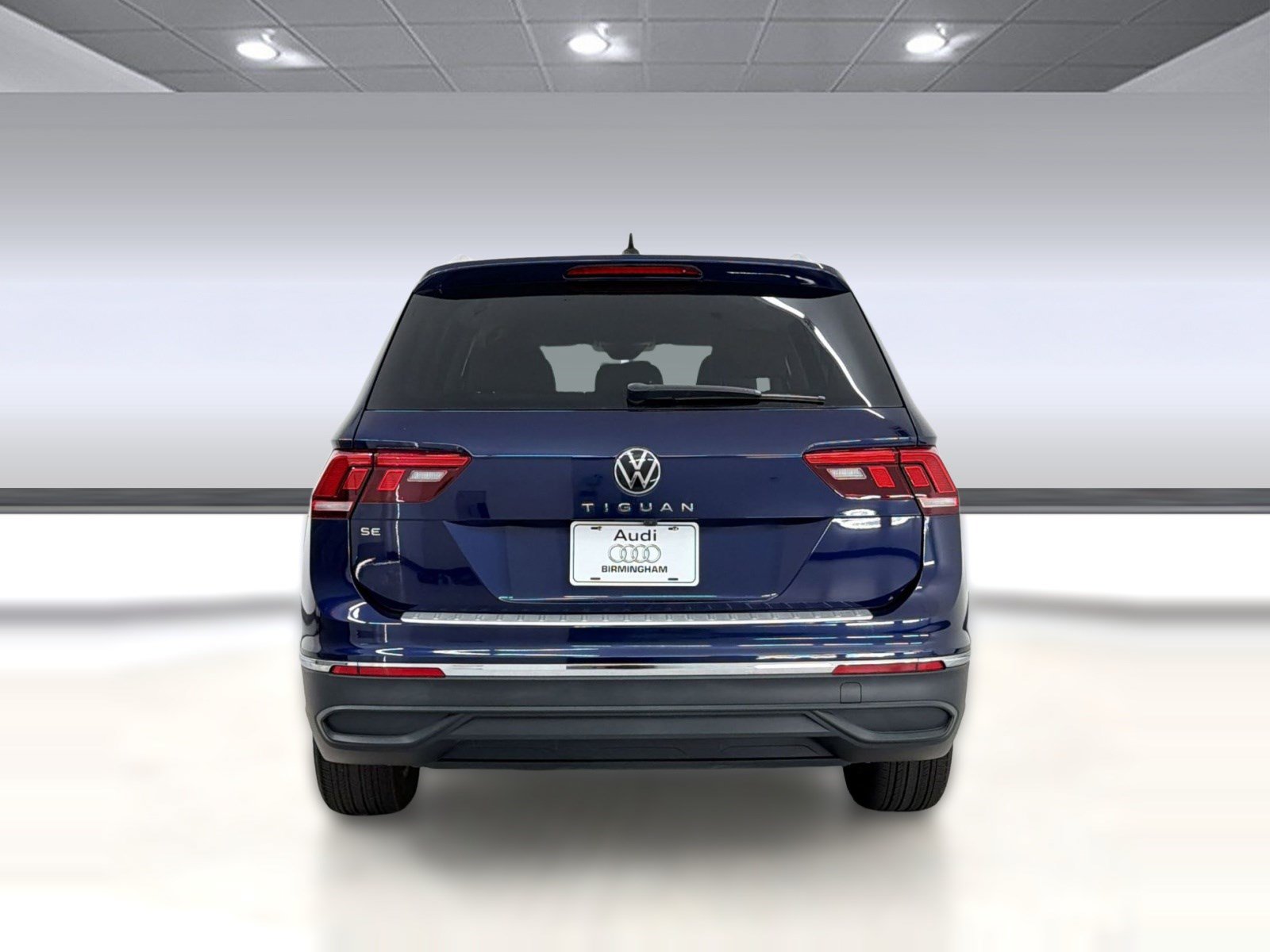 Used 2023 Volkswagen Tiguan SE FWD image 10