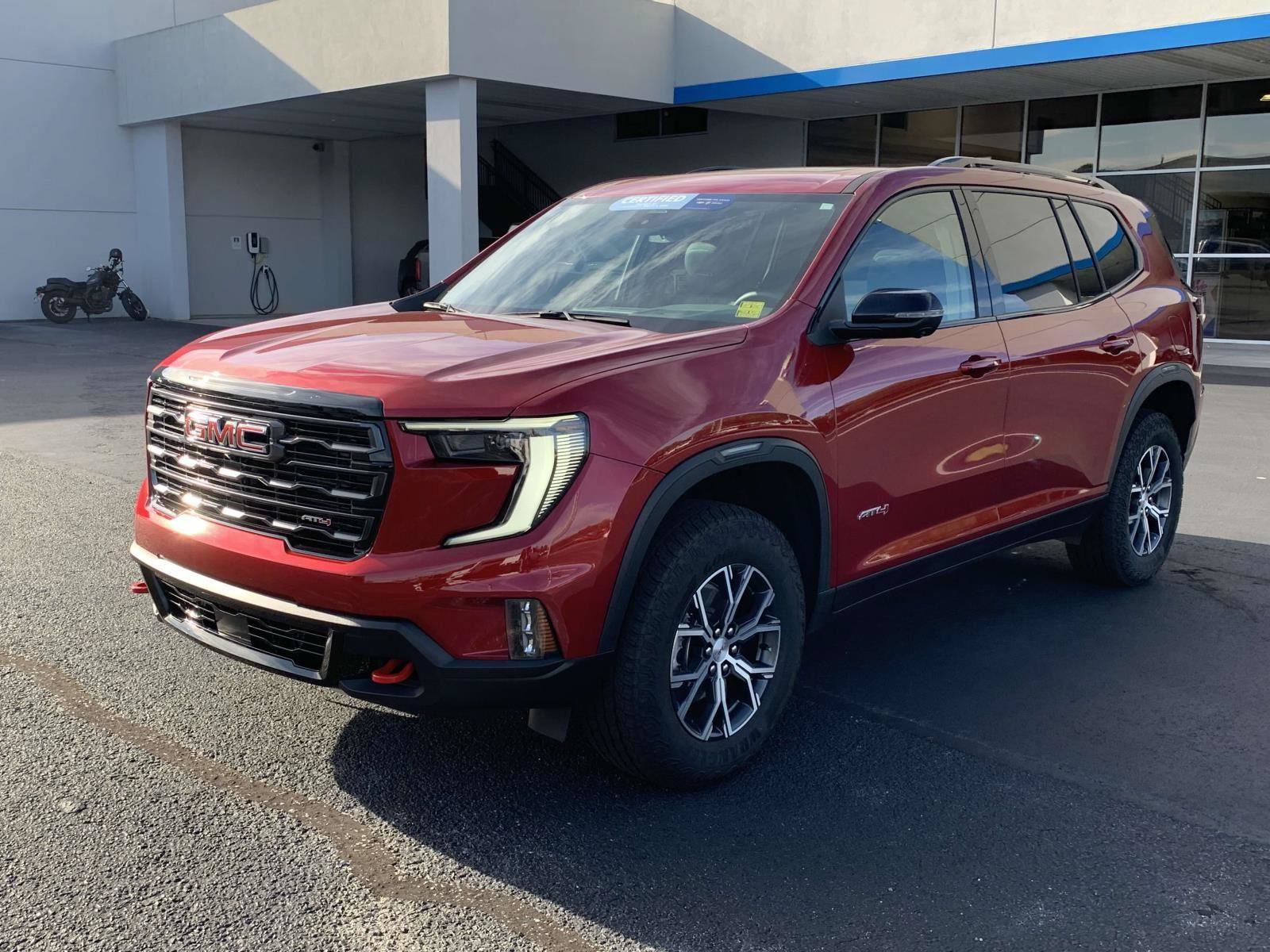 Certified 2024 GMC Acadia AT4 w/ LPO, Floor Liner Package AWD/4WD image 15