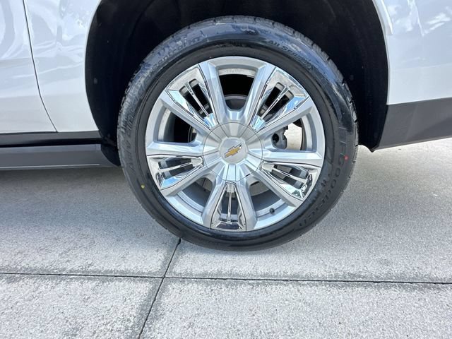 Certified 2023 Chevrolet Suburban High Country w/ Premium Package RWD image 2