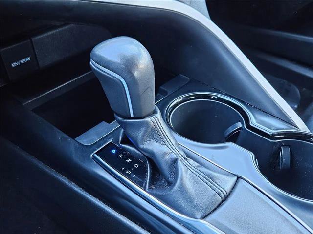 Used 2019 Toyota Camry SE image 12