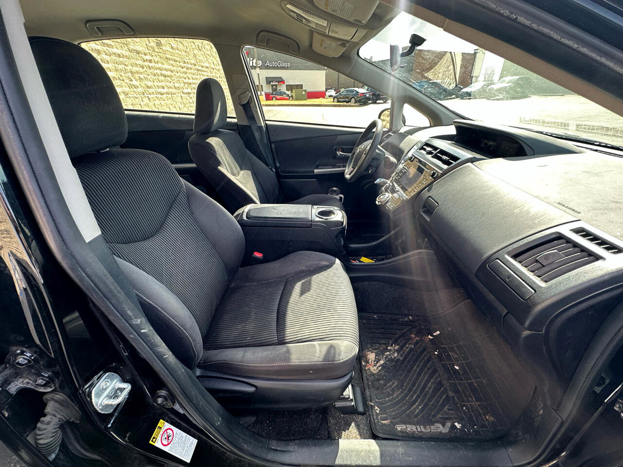 Used 2015 Toyota Prius V Three image 11