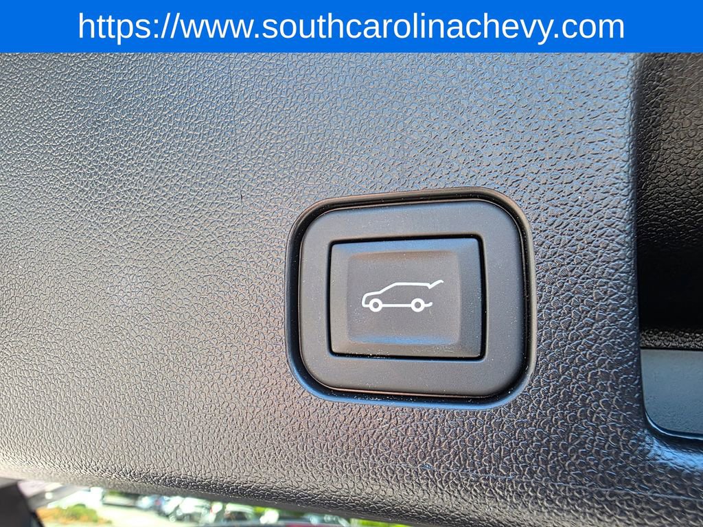 Used 2025 Chevrolet Equinox EV LT w/ Convenience Package FWD image 36