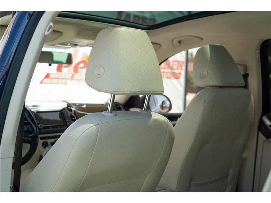 Used 2013 Volkswagen Tiguan S FWD image 13