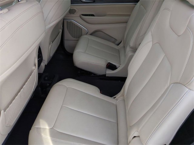 Used 2021 Jeep Grand Cherokee L Limited image 22