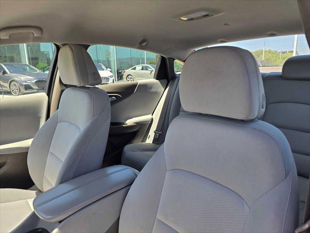 Used 2024 Chevrolet Malibu LT FWD image 23