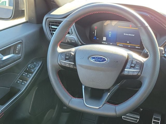 Used 2023 Ford Escape ST-Line w/ Tech Pack #1 AWD/4WD image 22