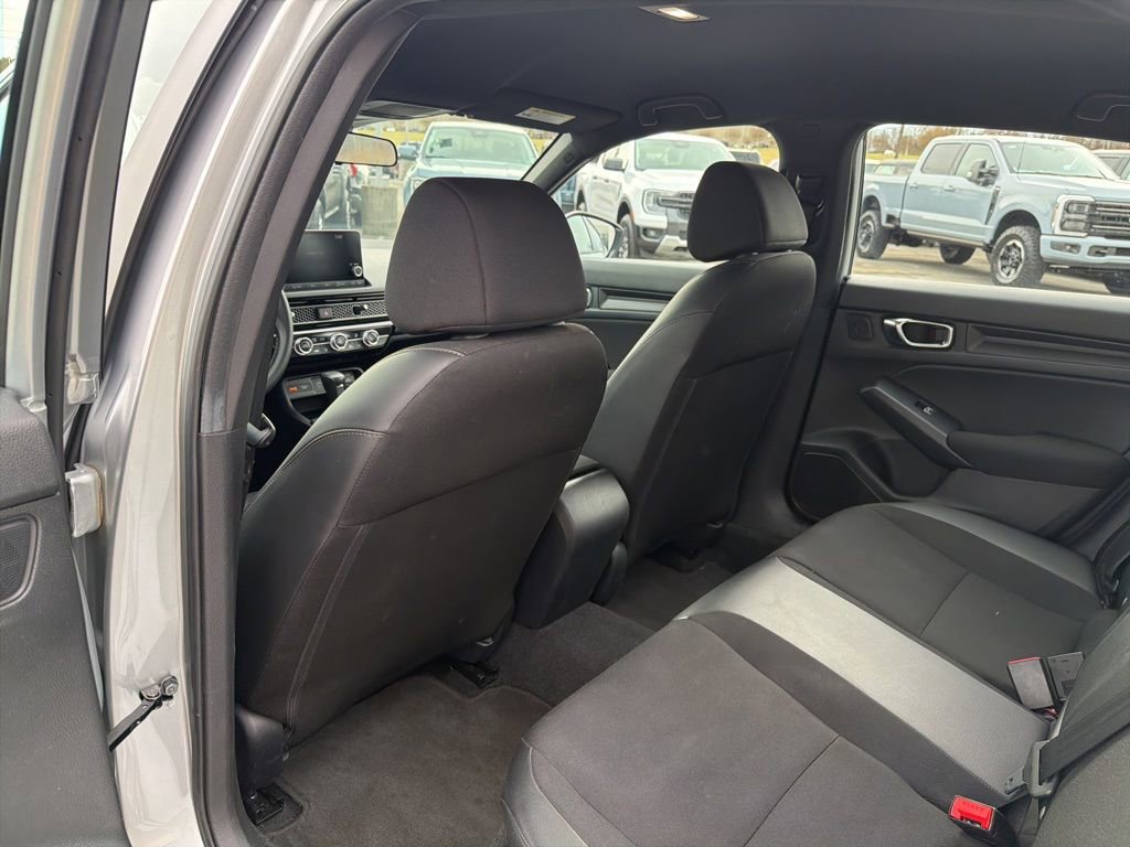 Used 2025 Honda Civic Sport image 14