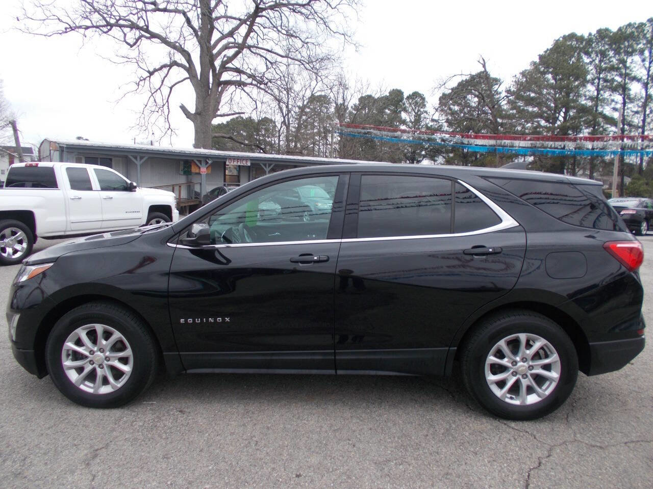 Used 2019 Chevrolet Equinox LT image 19