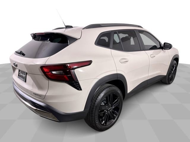 New 2026 Chevrolet Trax ACTIV FWD image 8