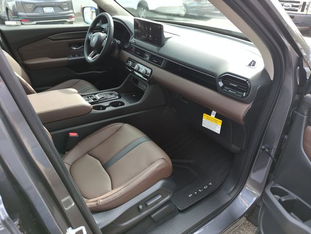 New 2026 Honda Pilot Touring image 38