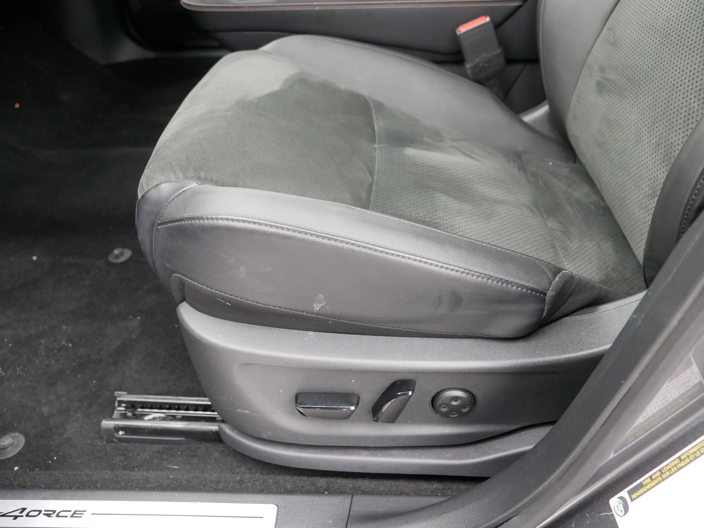 Certified 2023 Nissan Ariya AWD image 20