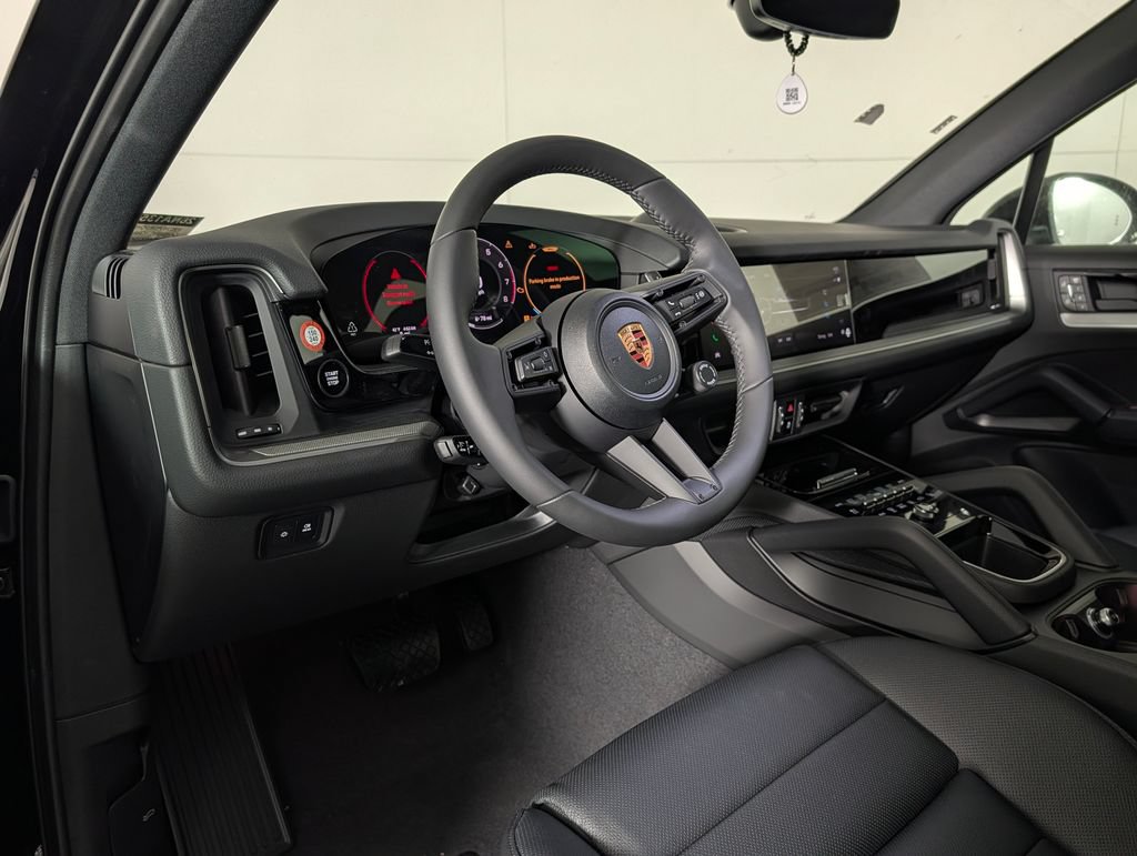 New 2026 Porsche Cayenne AWD/4WD image 4