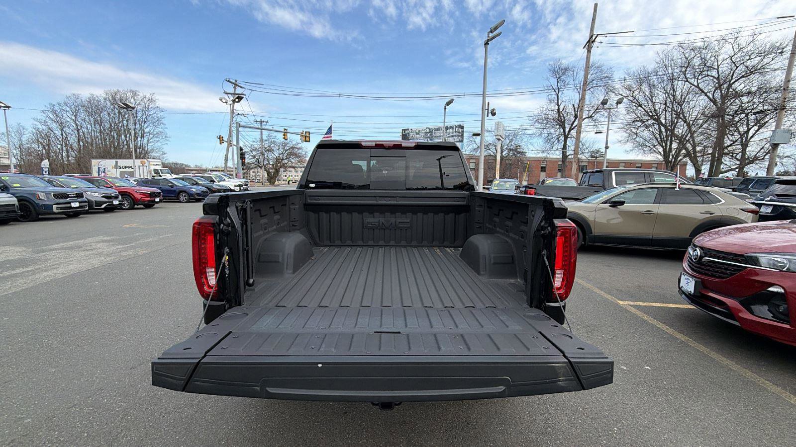 New 2025 GMC Sierra 1500 Denali w/ Denali Reserve Package image 10