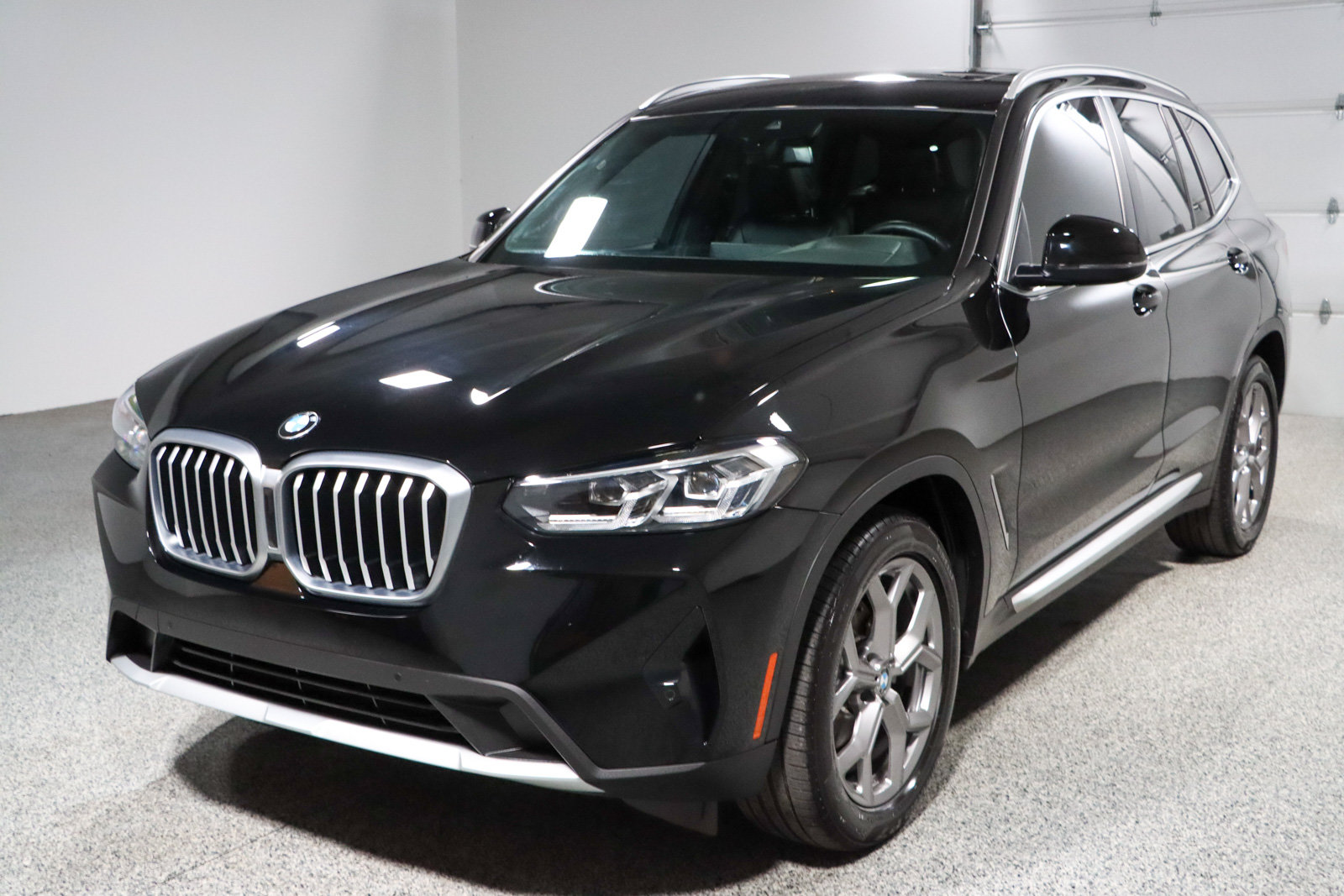 Used 2023 BMW X3 sDrive30i w/ Convenience Package w/ZPA RWD image 32
