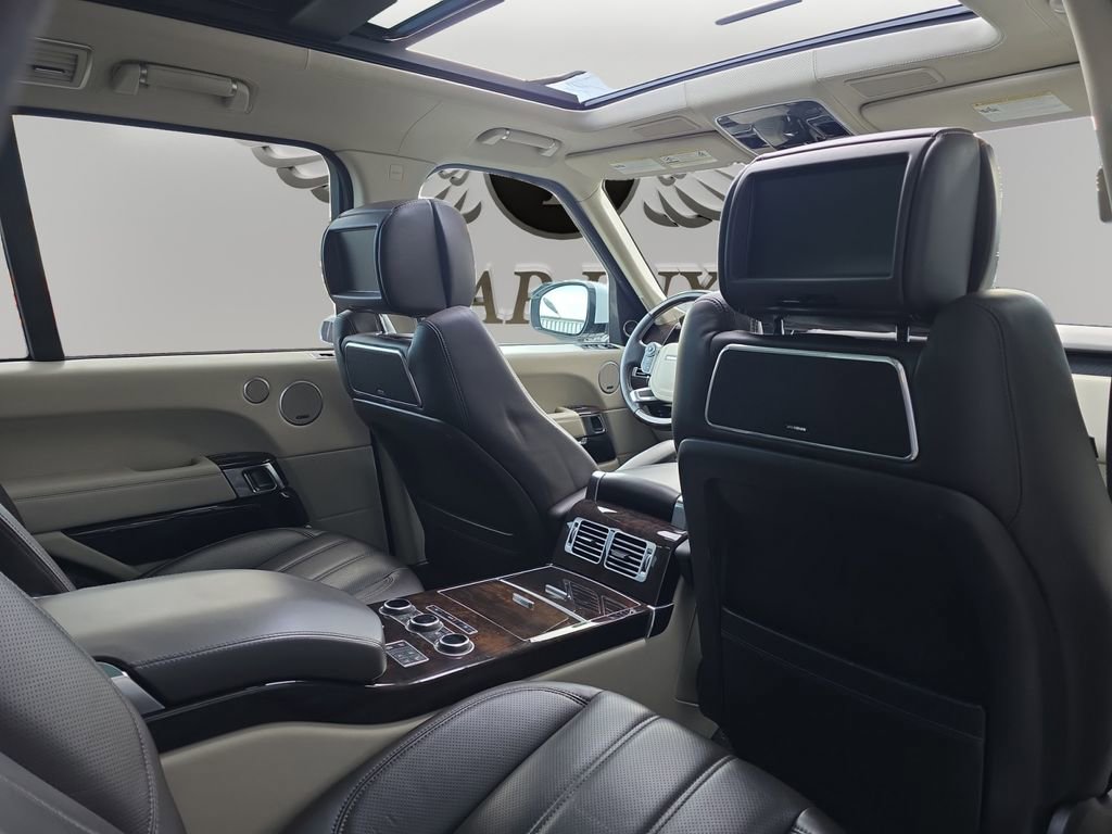 Used 2014 Land Rover Range Rover Autobiography image 21