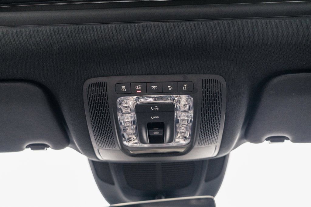 Used 2024 Mercedes-Benz GLS 450 4MATIC image 24