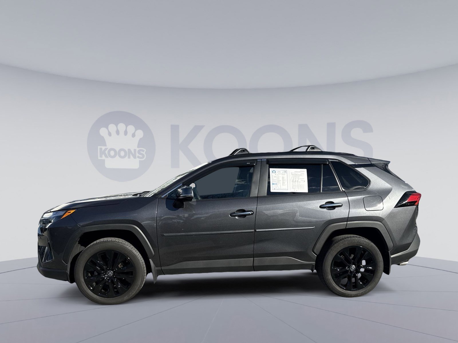 Used 2023 Toyota RAV4 Limited image 2