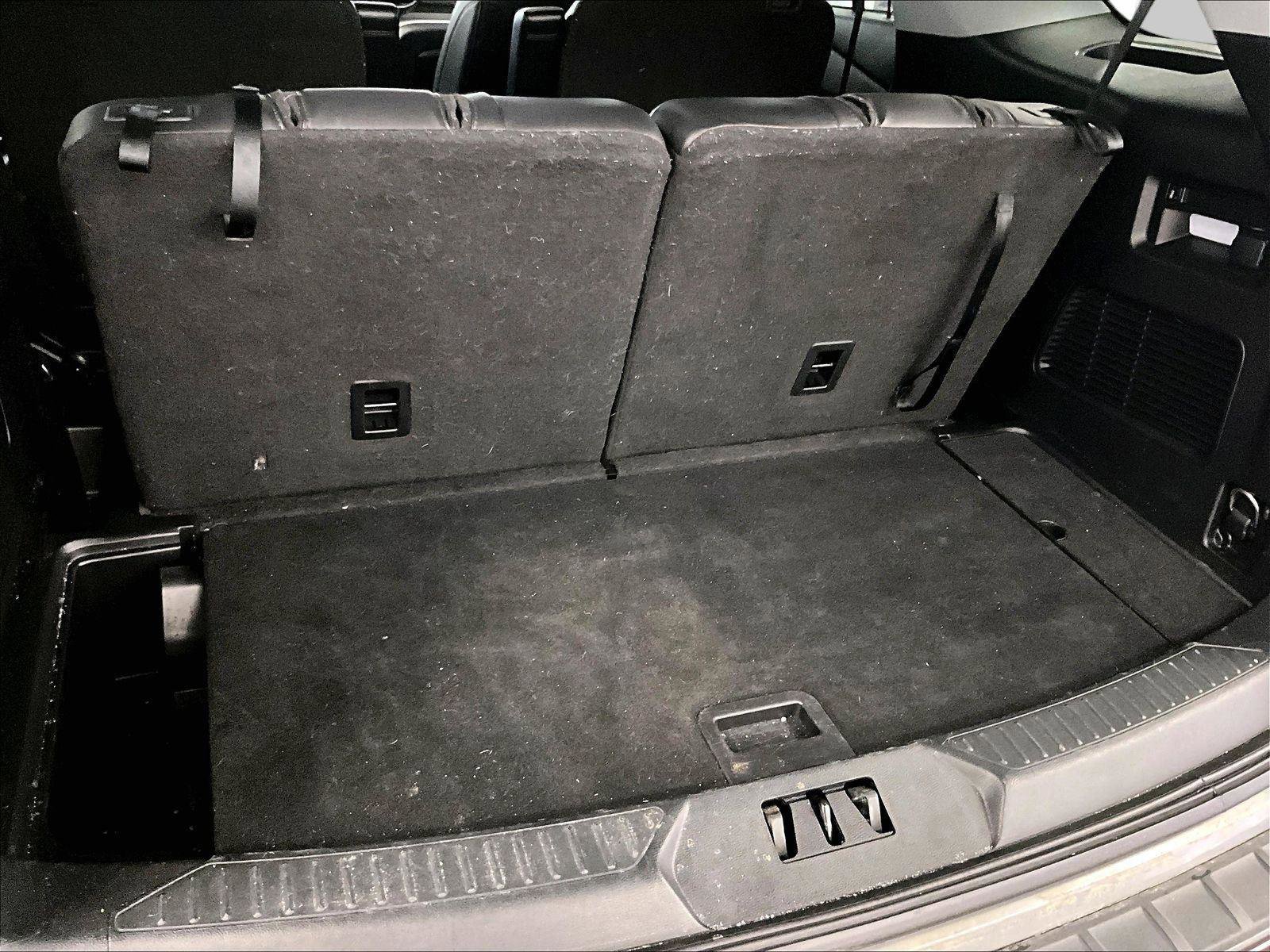 Used 2023 Ford Explorer XLT w/ Equipment Group 202A image 34