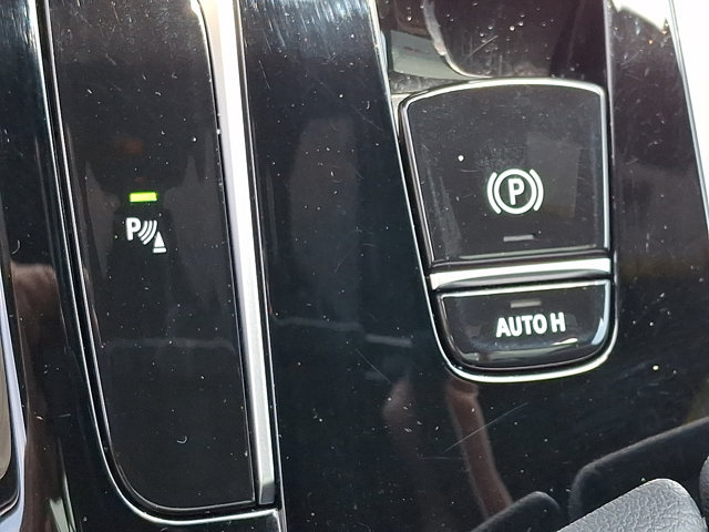 Used 2023 BMW 530i xDrive w/ Premium Package AWD/4WD image 28
